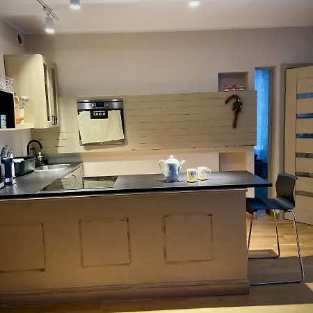 Grafitowy Laser Apartament *